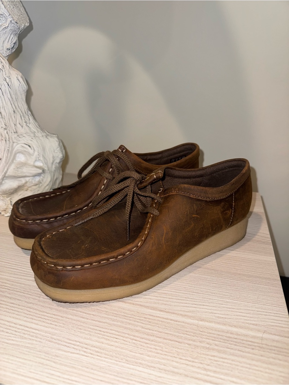 Clarks Brown Leather Moccasin-Style Slip-On Loafers women’s size 9